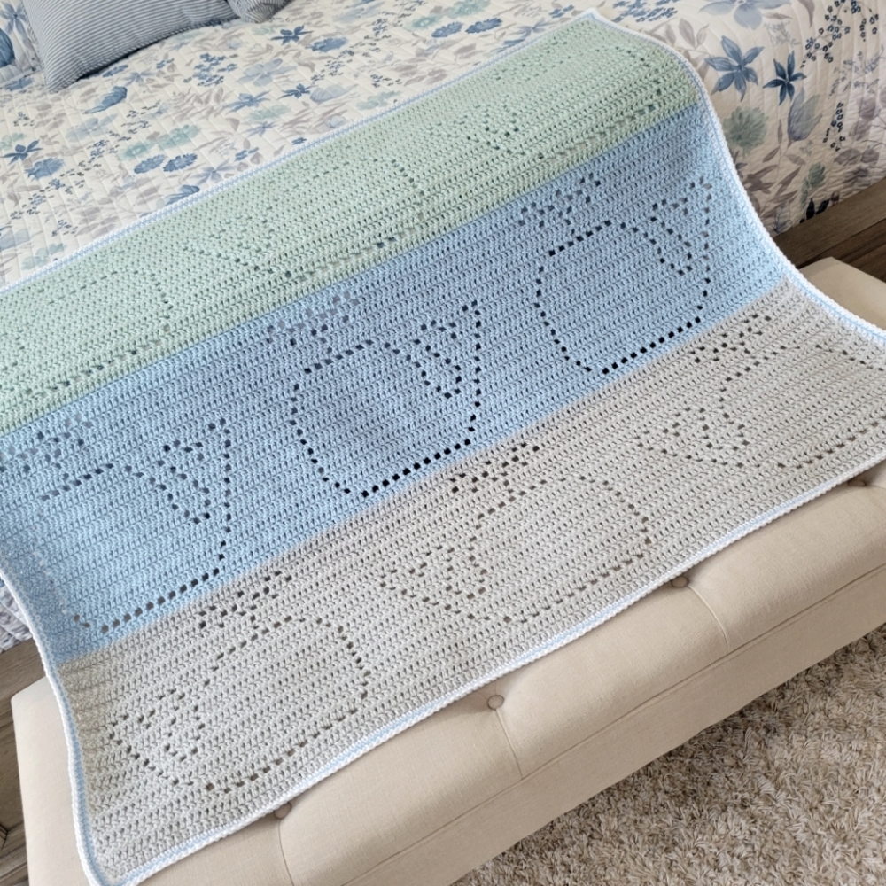 NEW WHALE-THEMED BABY BLANKET